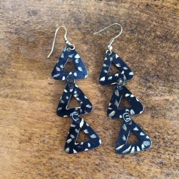 Vintage Boho Earrings - Picture 2 of 3